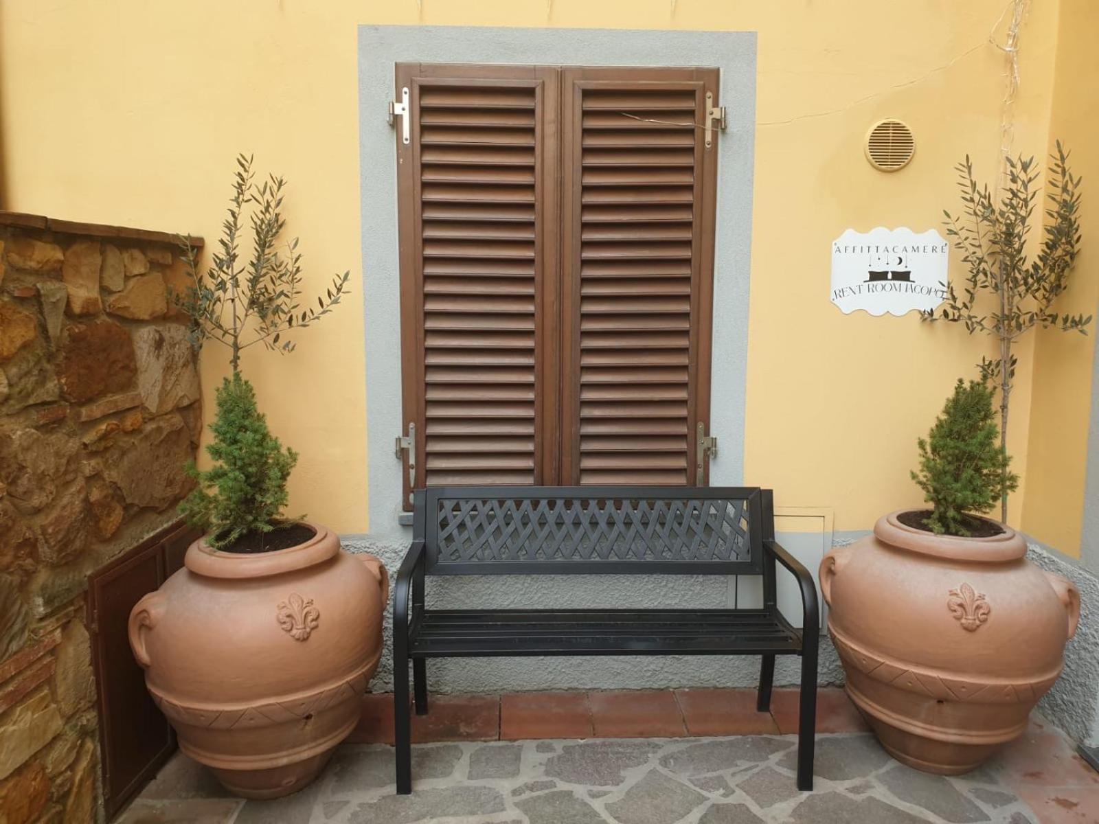 Rent Room Iacopo Капанари Екстериор снимка